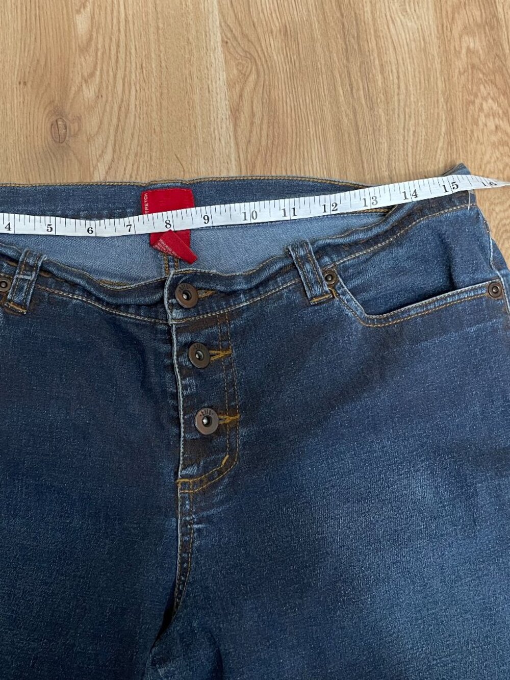 jeans - Picture 2 of 4